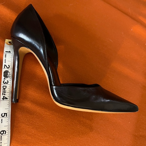 Madison Et Cie Black Leather Stiletto Pumps, Worn Once - Picture 2 of 8